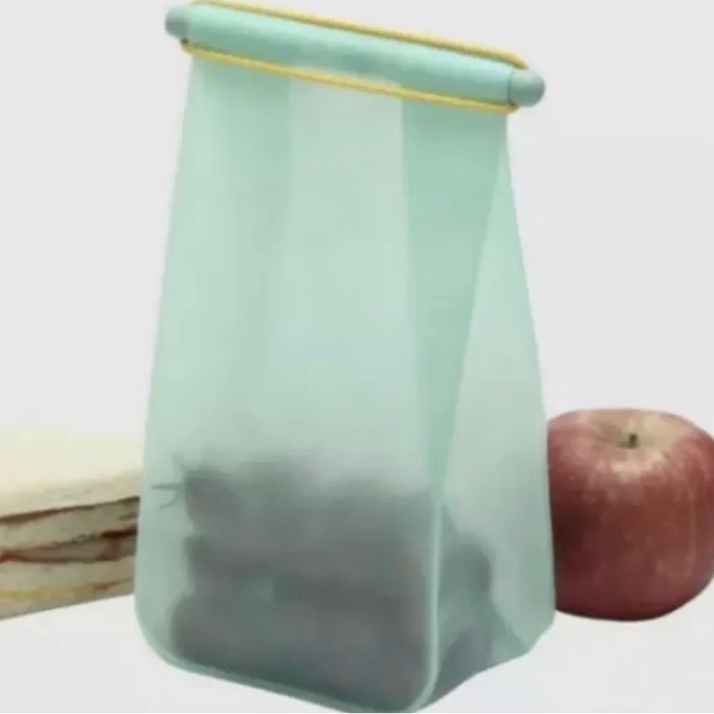 New! HIP with Purpose Reusable lunch bag
Mint Green